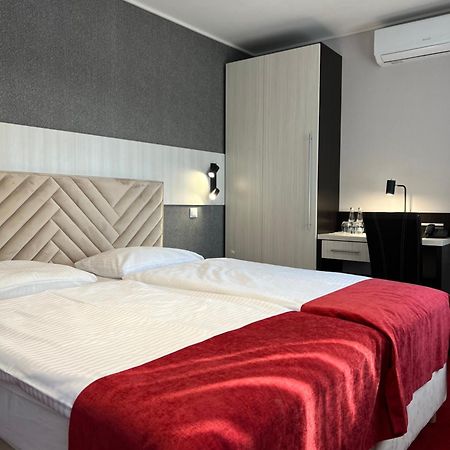 Hotel Olimp Prudnik Εξωτερικό φωτογραφία